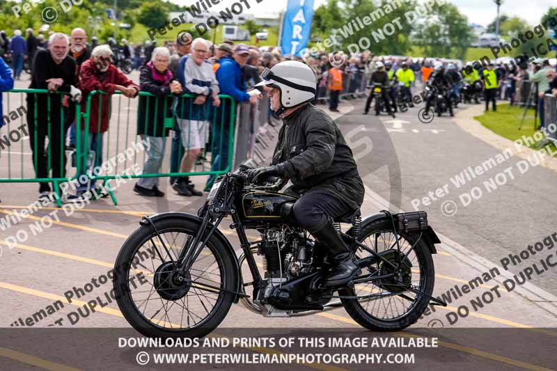 Vintage motorcycle club;eventdigitalimages;no limits trackdays;peter wileman photography;vintage motocycles;vmcc banbury run photographs